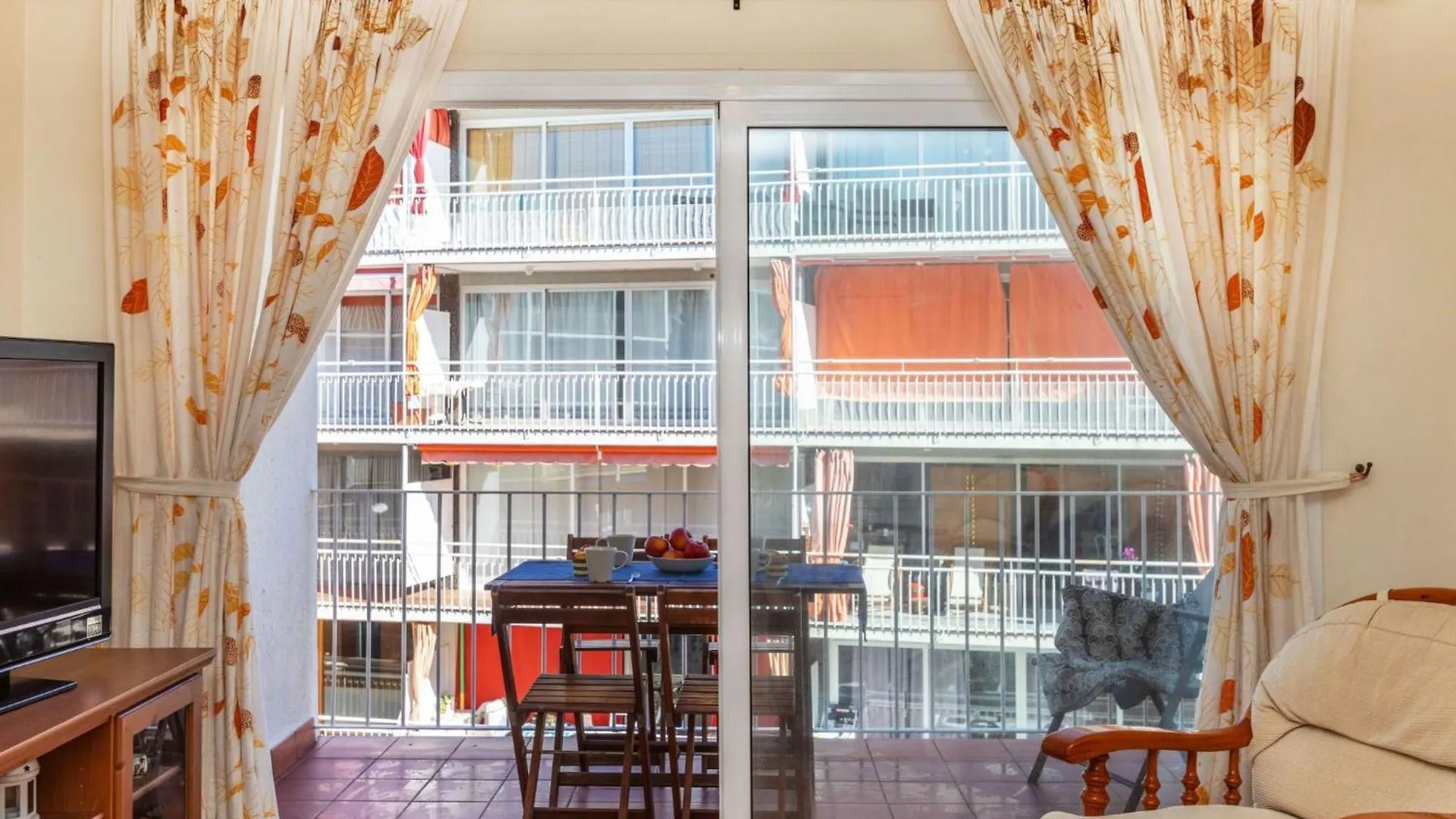 טוסה דה מאר Apartment Llevant By Interhome